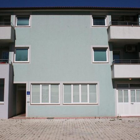 Apartments Riva 메덜린 외부 사진